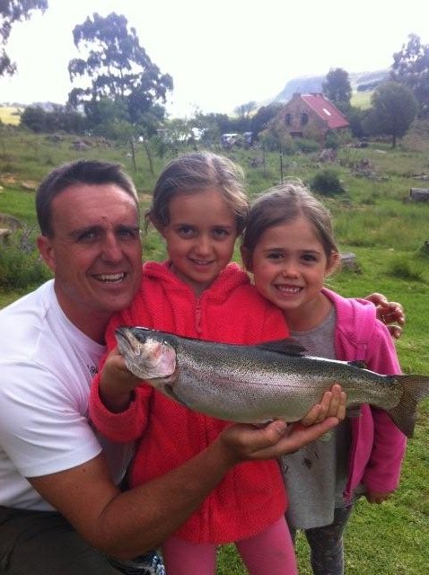 Zieke age7 with Dad and sister Anje age 9. Zieke caught this 1.1kg at Millstream 22 December 2012